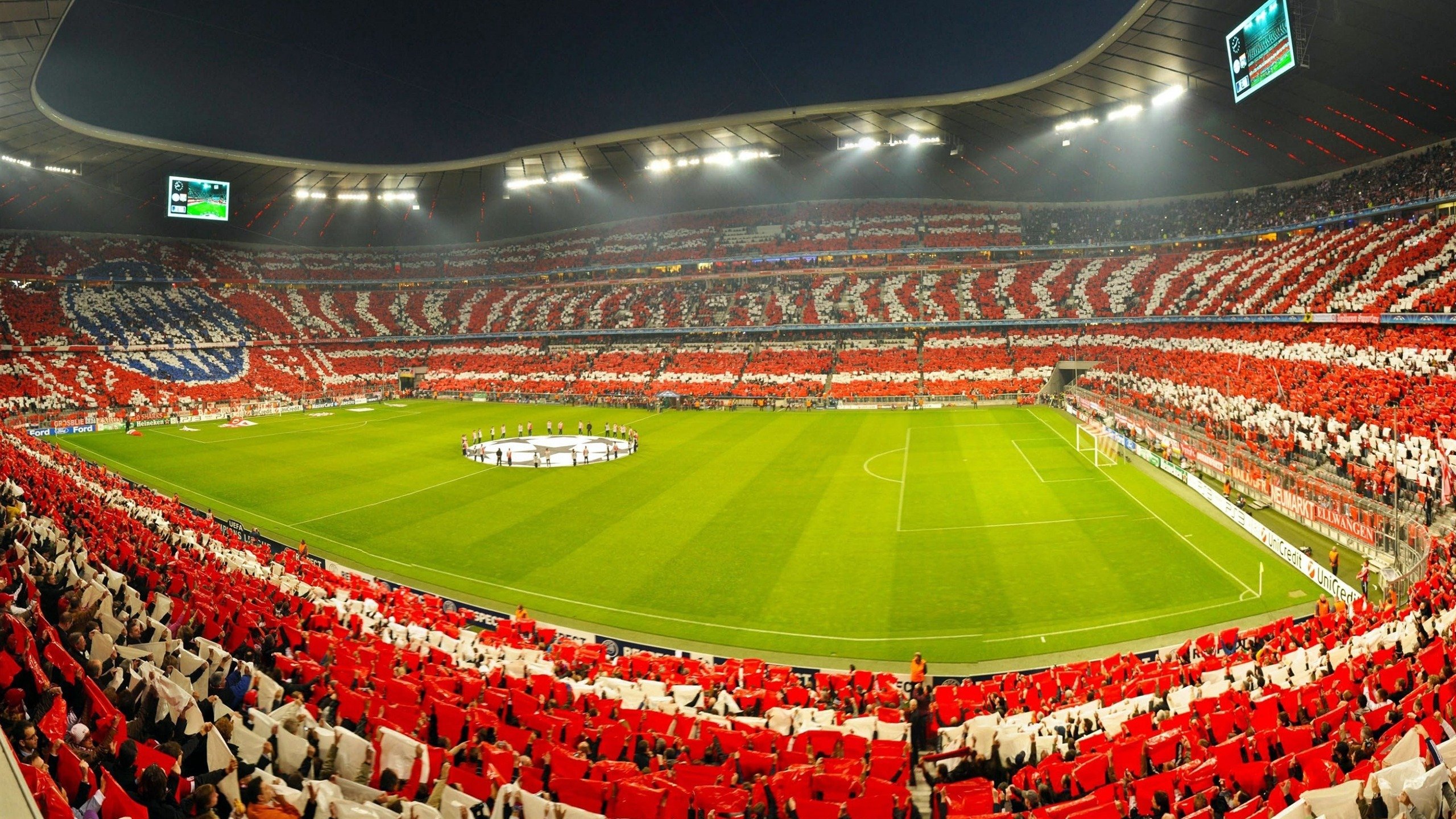 英超积分激烈角逐，冠军悬念渐趋明朗